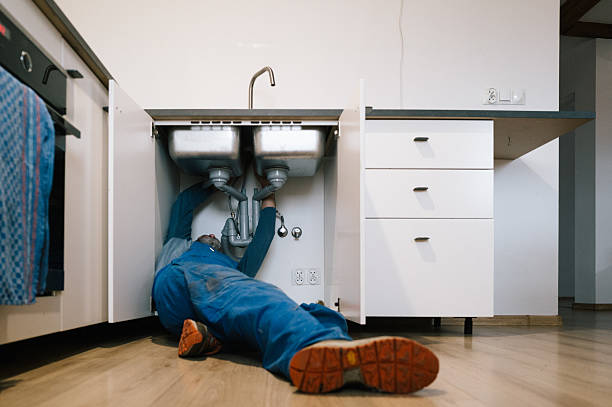 Professional Leak Detection technician working in Ranburne, AL